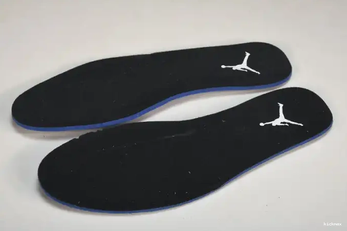 Cheap MAX CT8527-018 Jordan Game Royal Retro Black 4 0516